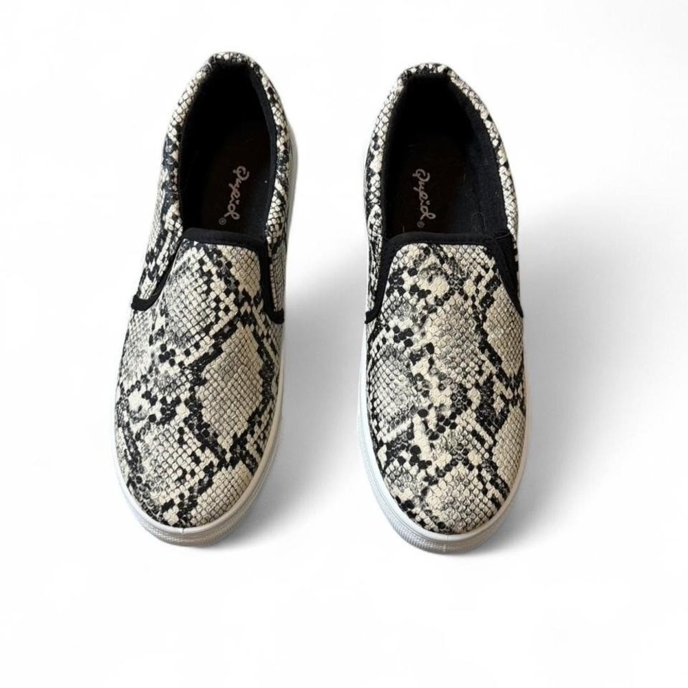 Snakeskin Print Faux Leather Slip On‎ Sneakers
